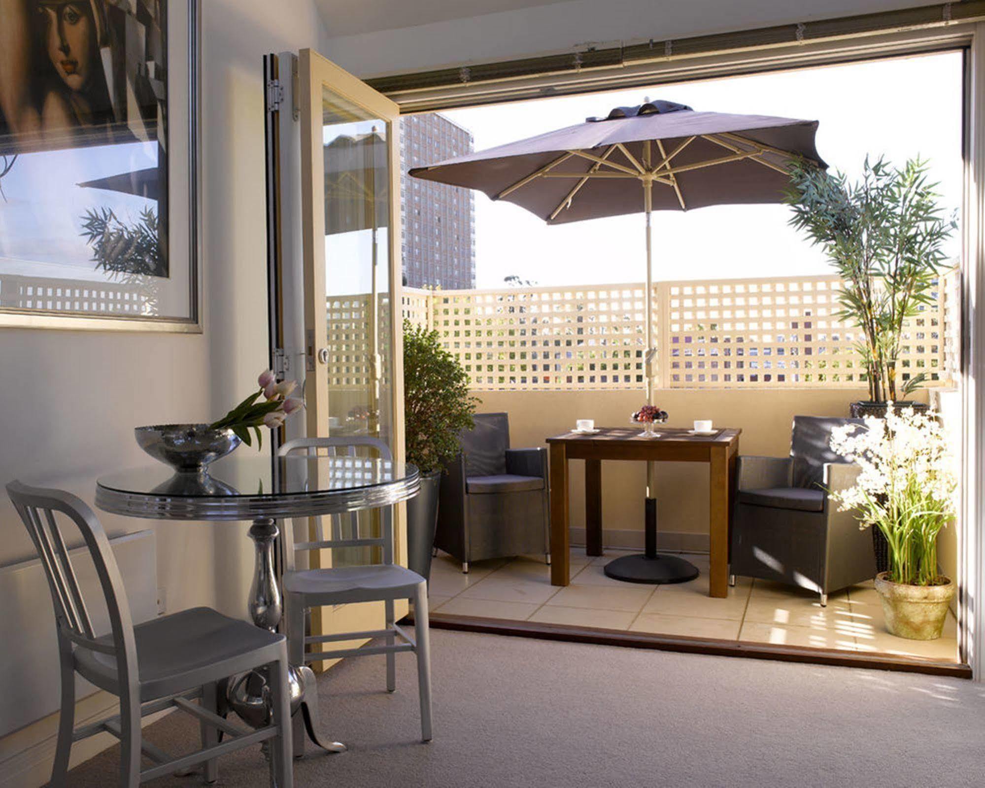 Andre'S Mews Aparthotel Melbourne Kültér fotó